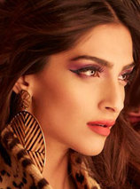 Sonam Kapoor Photos