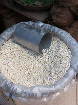 Puffed grain