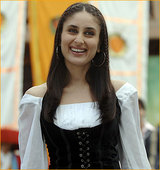 Cute Kareena Kapoor