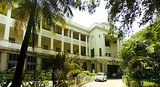 guru nanak college